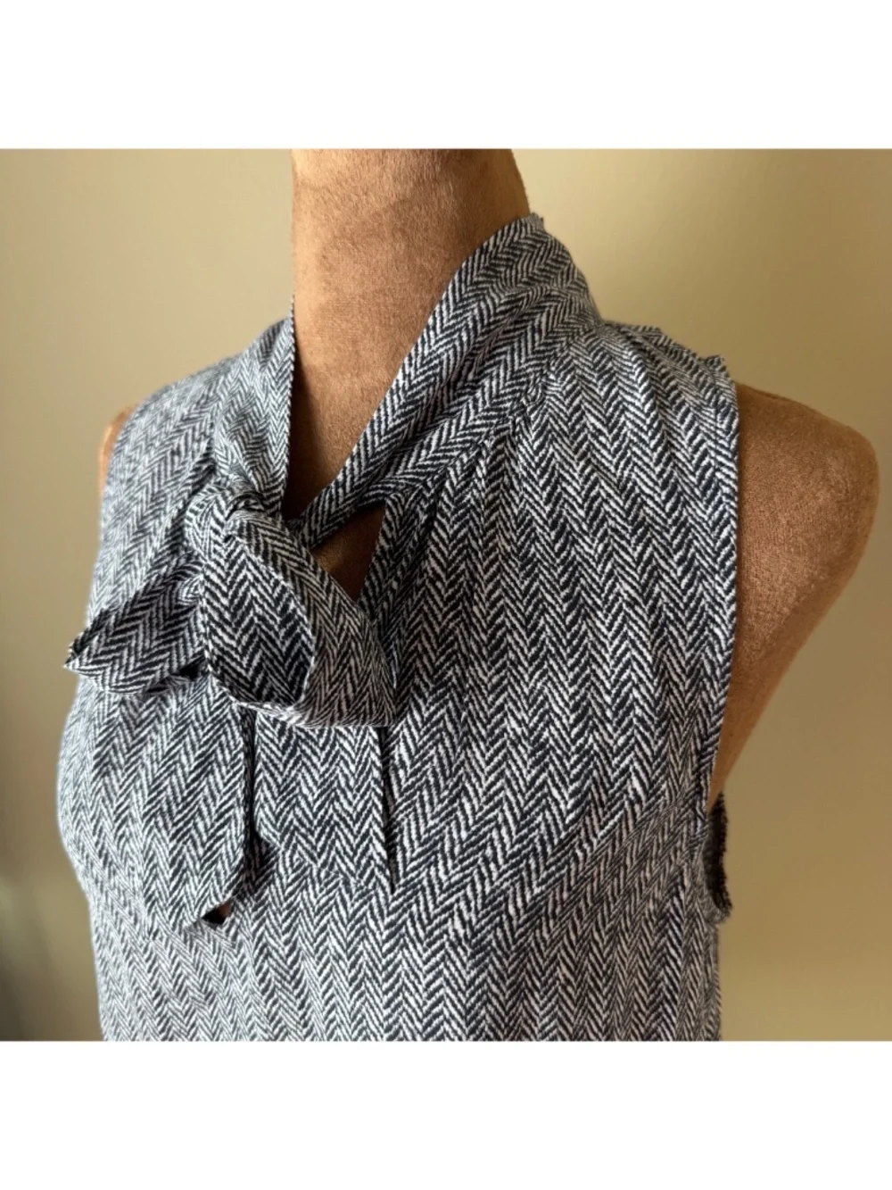 NWT Joie 100% Silk Peplum Tank Top Womens Small Black White Herringbone Shirt
